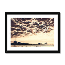 Load image into Gallery viewer, Summerleaze Sunset Framed Print